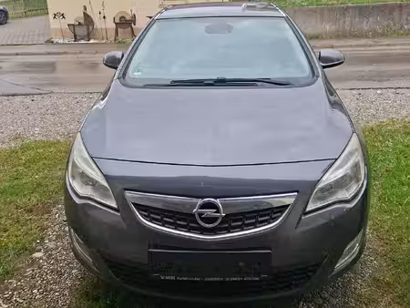 Opel Astra 1.4 140