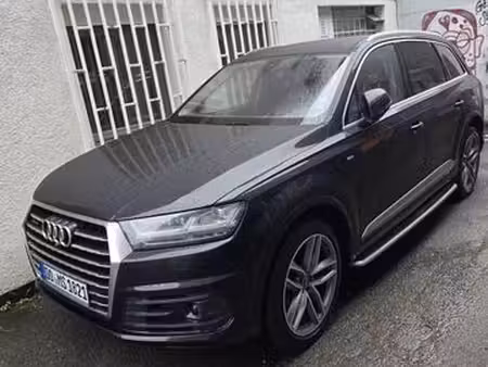 Audi Q7 V6 3.0 quattro