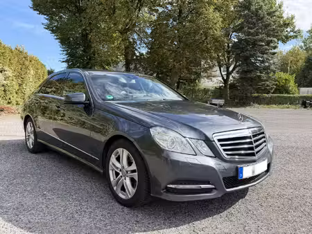 Mercedes-Benz Classe E E 350 E V6 3.0 CDI 265 Avantgarde