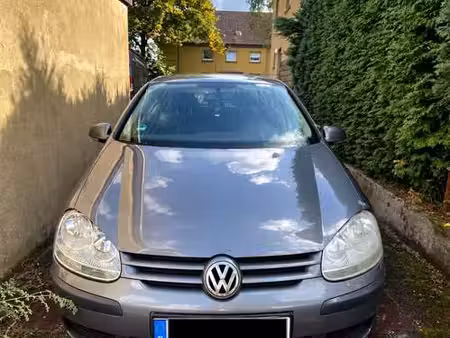 Volkswagen Golf 1.4 75