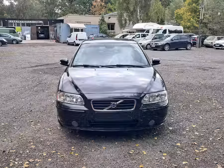 Volvo S60 2.4 163