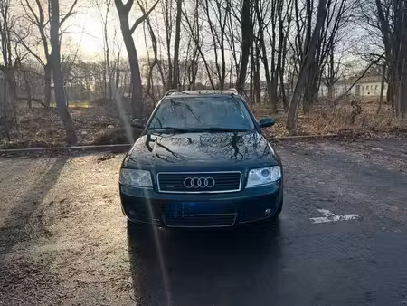 Audi A6 3.0 220 quattro