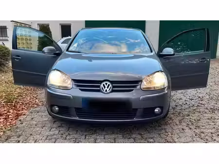 Volkswagen Golf 1.9 TDI 105
