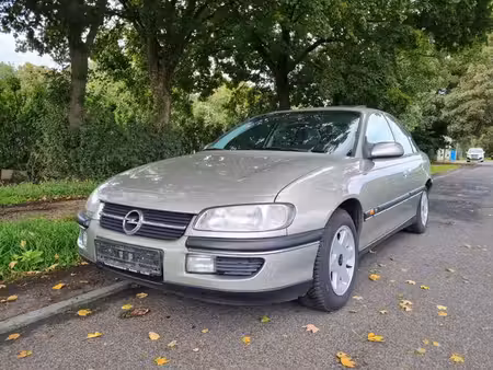 Opel Omega 2.0
