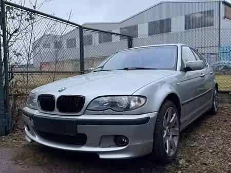 BMW Série 3 330i 3.0 231