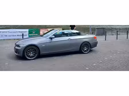 BMW Série 3 330i 3.0 272