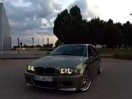 BMW Série 3 320i 2.2 170