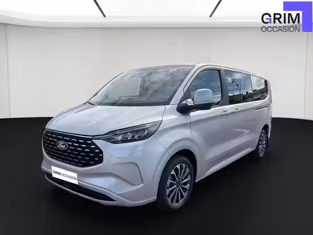 Ford Transit 2.5 232 Titanium