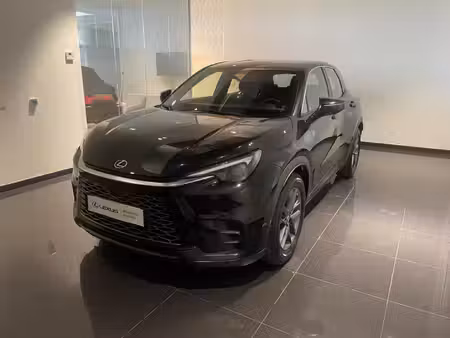 Lexus LBX 1.5 136