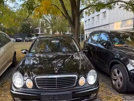 Mercedes-Benz Classe E E 270 177 Avantgarde