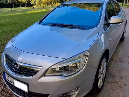 Opel Astra 1.4 100