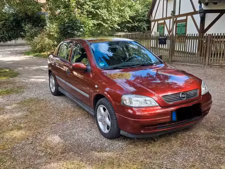 Opel Astra 1.6 75