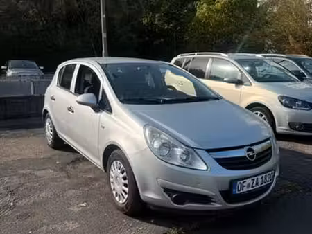 Opel Corsa 1.2 80