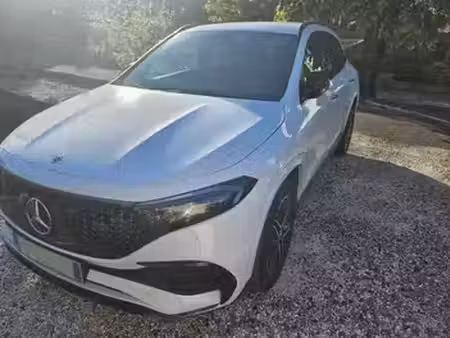Mercedes-Benz EQA 250+ 190 AMG Line