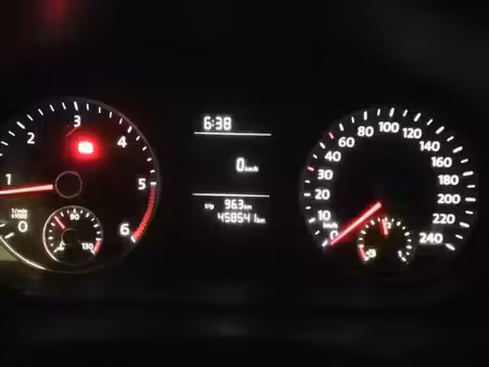 Volkswagen Caddy 1.6 TDI 102