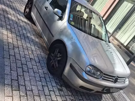 Volkswagen Golf 1.4 75