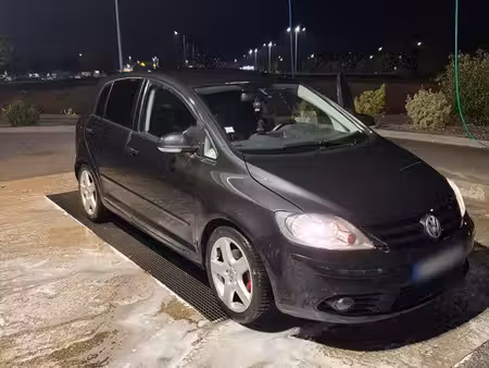 Volkswagen Golf 1.9 TDI 105