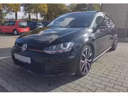 Volkswagen Golf GTI 2.0 TFSI 230 Performance