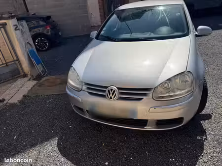 Volkswagen Golf 1.9 TDI 105