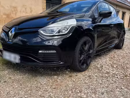 Renault Clio RS 1.6 T 200