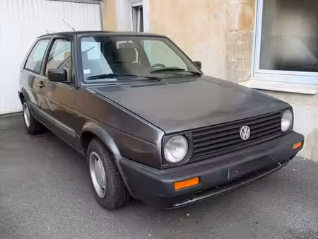 Volkswagen Golf 