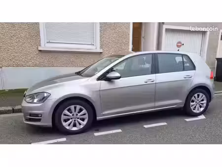 Volkswagen Golf 1.6 TDI 110