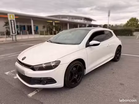 Volkswagen Scirocco 2.0 TDI 140
