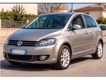 Volkswagen Golf 1.6 TDI 105