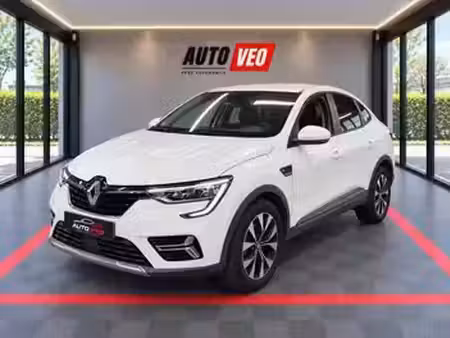 Renault Arkana E-Tech 1.6 145 Business