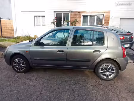 Renault Clio 1.2 58