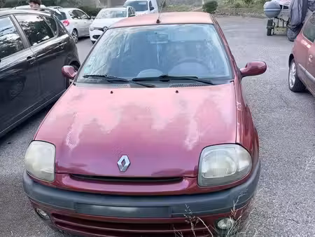 Renault Clio 1.2 58