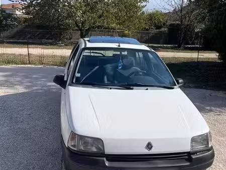 Renault Clio 1.9 D 65