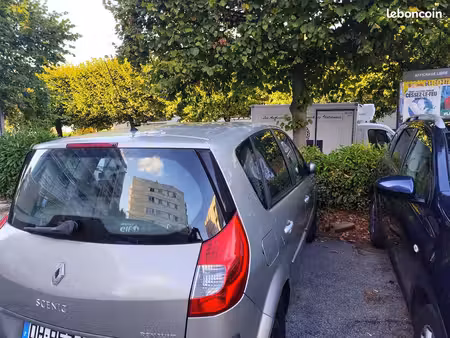 Renault Scénic 1.5 dCi 105
