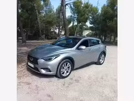Infiniti Q30 1.5 109 Premium