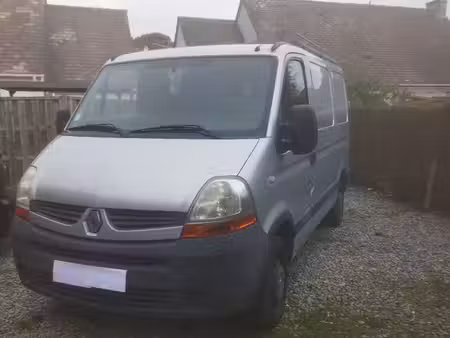 Renault Master 2.5 dCi 120