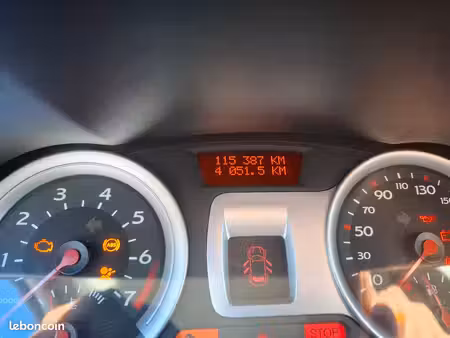 Renault Clio 1.4 98