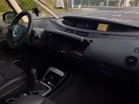 Renault Espace 2.0 dCi 130