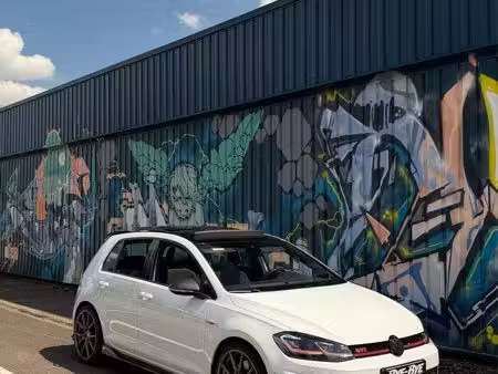 Volkswagen Golf GTI 2.0 245 Performance