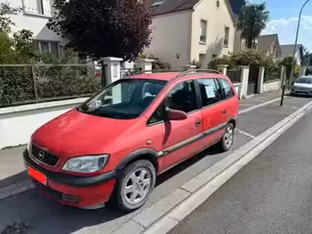 Opel Zafira 2.0 Elegance