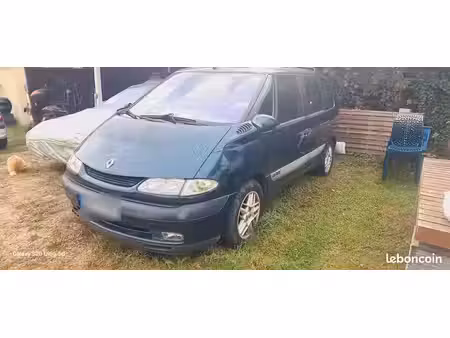 Renault Espace 2.2 dCi 115