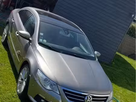 Volkswagen Passat 1.8 TSI 160