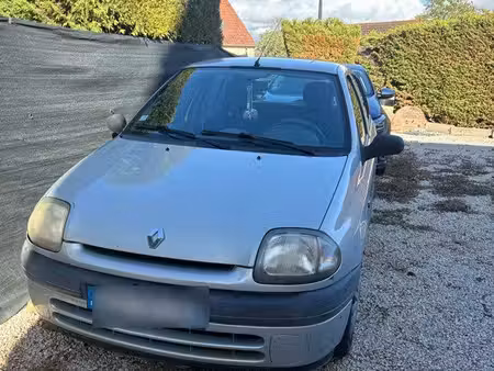 Renault Clio 2.0 58