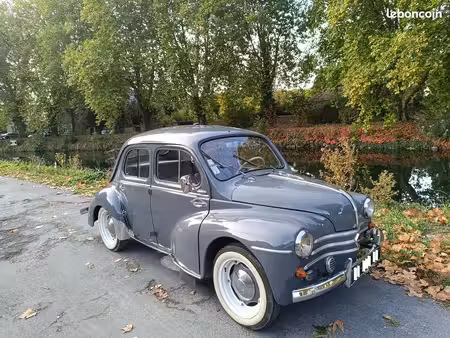 Renault R4 