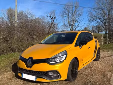 Renault Clio RS Trophy 1.6 T 220