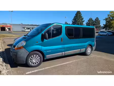 Renault Trafic 2.5 dCi 140