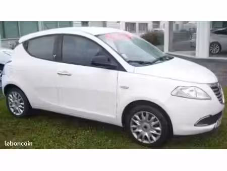 Lancia Ypsilon 1.2 69