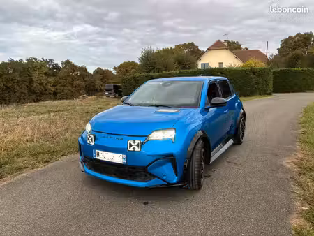 Alpine A290 220