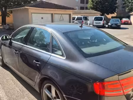 Audi A4 2.0 TDI 143 S line