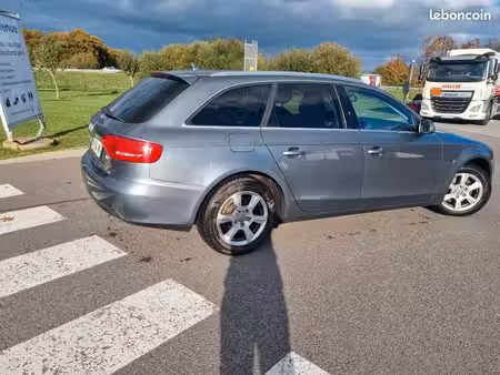 Audi A4 2.0 TDI 143