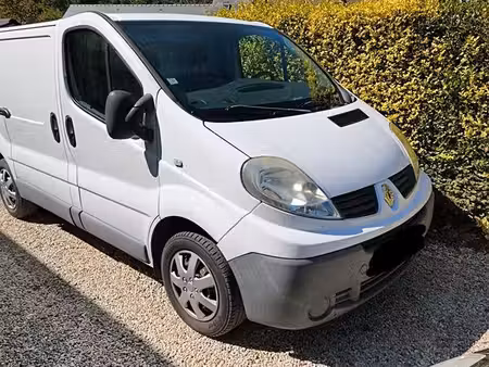 Renault Trafic 2.0 dCi 90